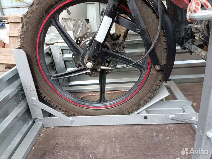 Прицеп для перевозки мотоциклов