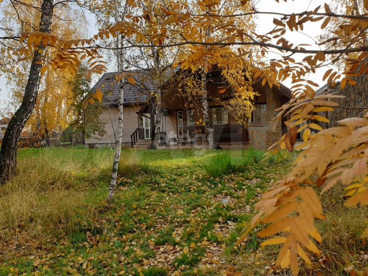 Коттедж 391 м² на участке 23 сот.