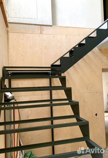 Лестницы с поворотом