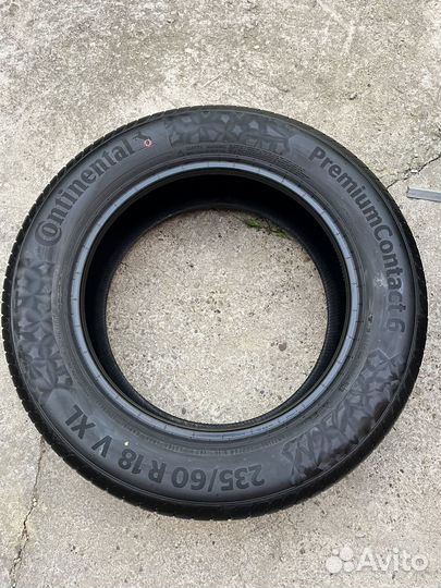 Continental ContiPremiumContact 6 235/60 R18 107V