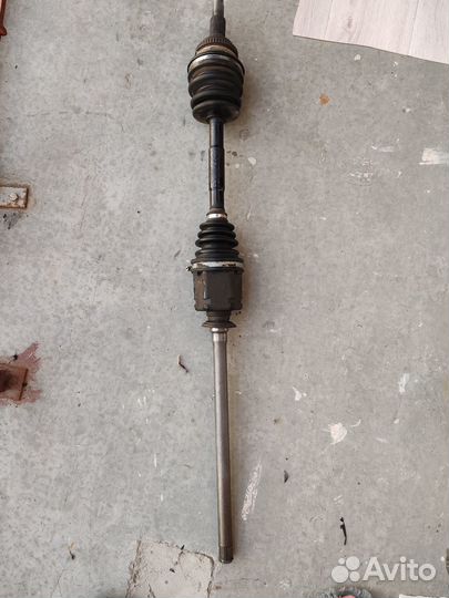 Привод передний правый на Лексус RX 350 2006г