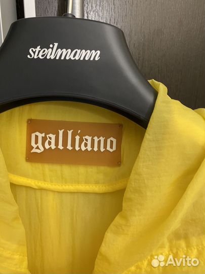 Ветровка женская galliano