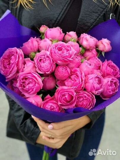 Пионовидные розы букет