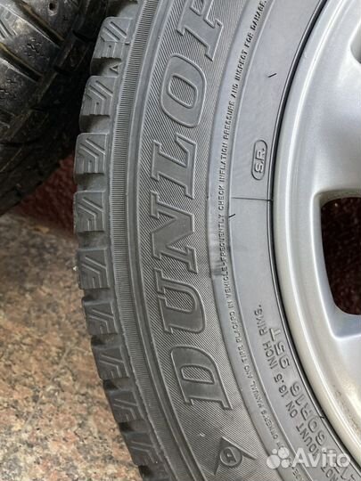 Dunlop Winter Maxx TS-01 215/60 R16