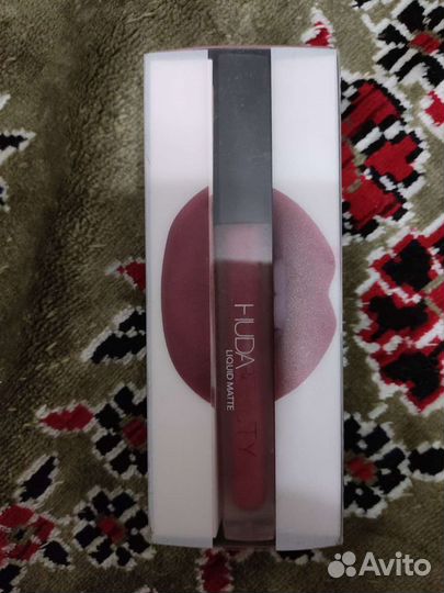 Матовая помада