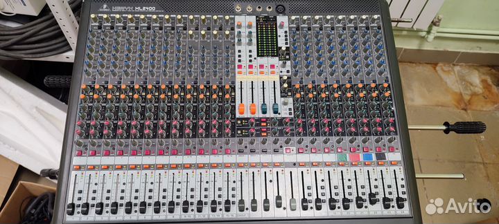 Микшерный пульт