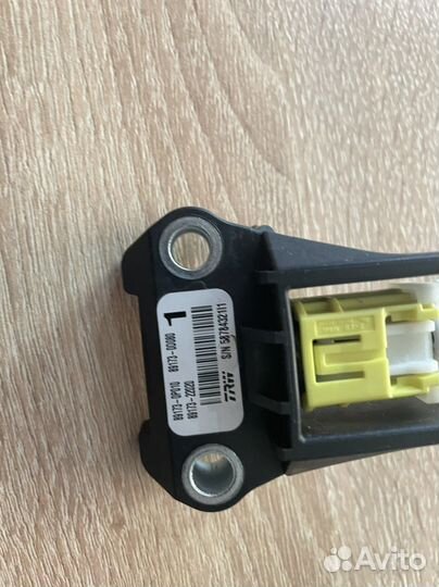 Датчики удара передние Lexus is250