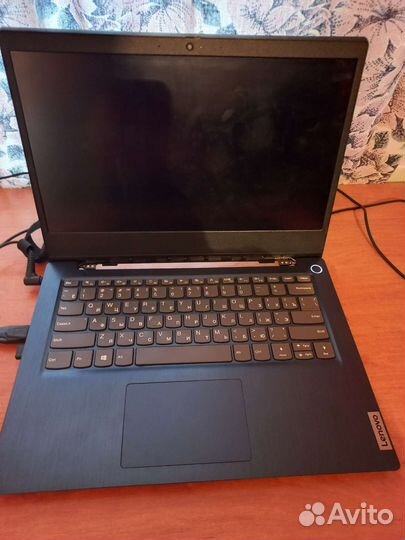 Ноутбук lenovo