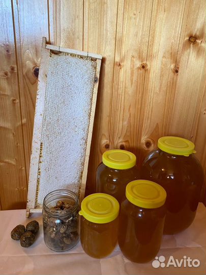 Мед натуральный и продукты пчеловодства