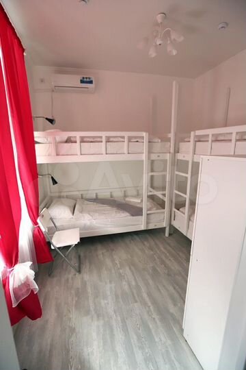 Комната 14 м² в 7-к., 2/3 эт.