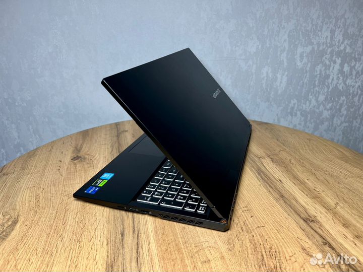 Игровой ноутбук RTX 4060 /i5-13500Н