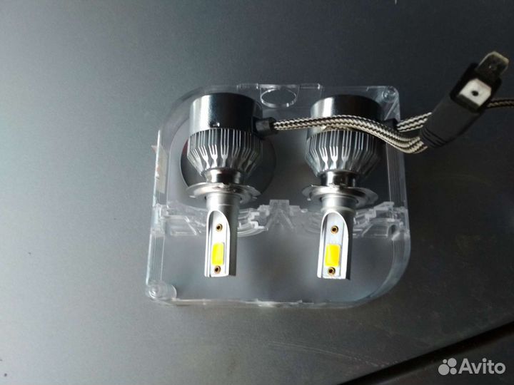 Лед лампы Н7 свет желтый