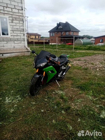 Продам мотоцикл falcon speebfire 250