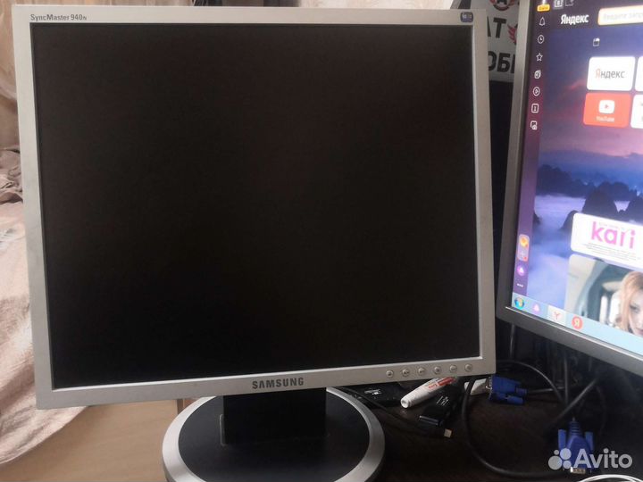 Монитор Samsung SyncMaster940 n