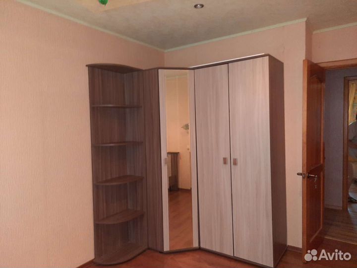 Шкаф угловой б\у