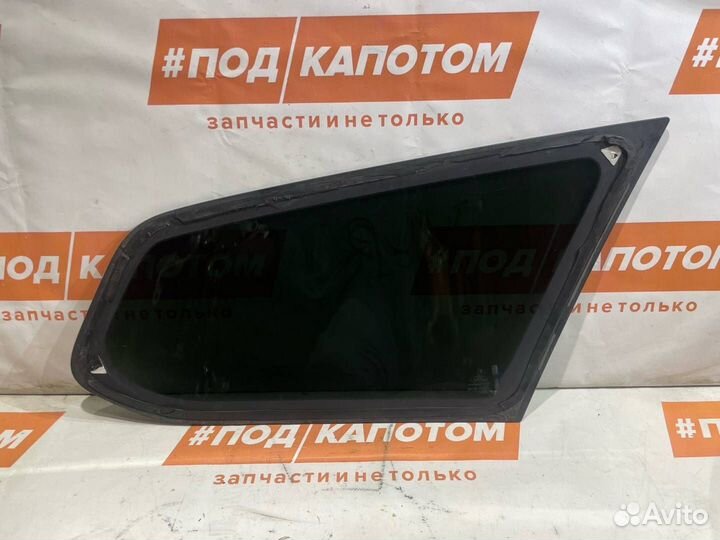 Стекло кузова зад. лев. Ford Focus 2 рест. 2008