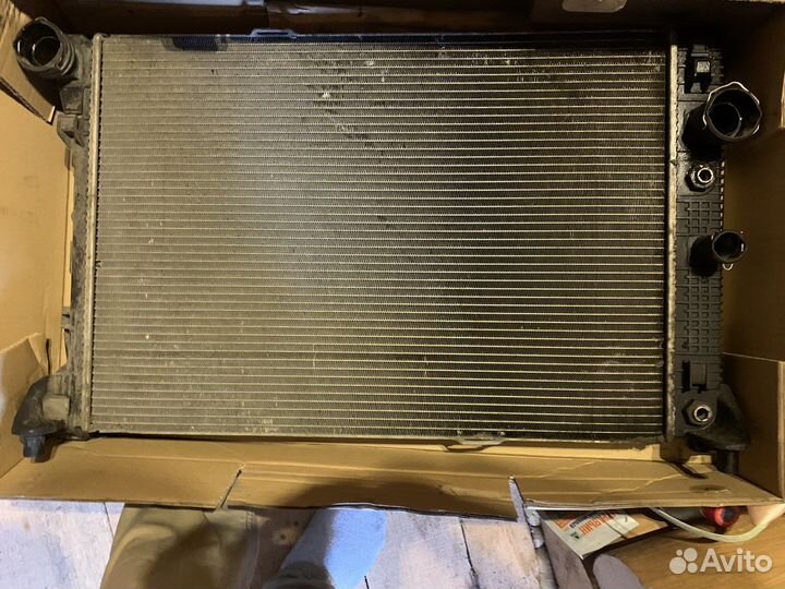 Радиатор w204