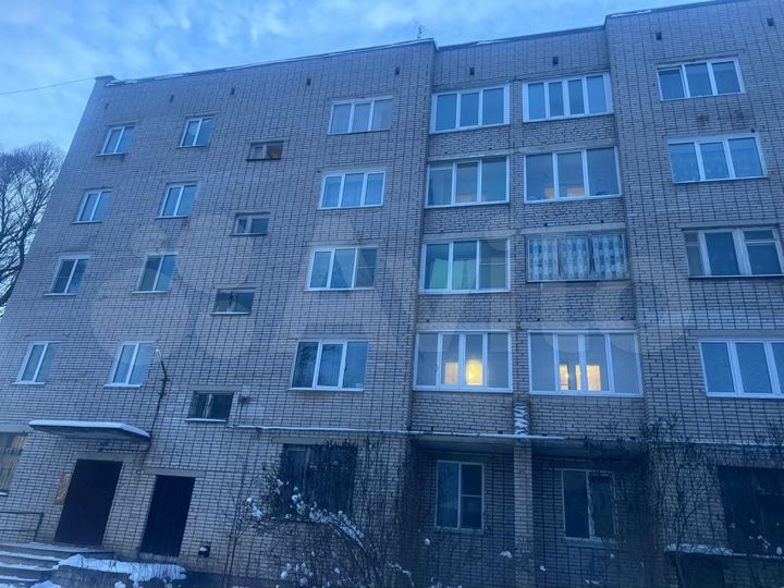 2-к. квартира, 50 м², 5/5 эт.