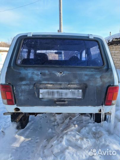 Крышка багажника нива 21213