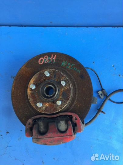 Ступица передняя левая 5x100 в сборе