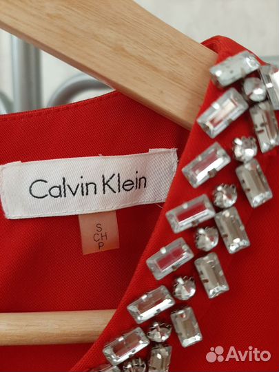 Блузка оригинал Calvin Klein, M