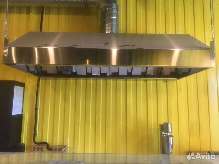 Зонт вытяжной с жироуловителем