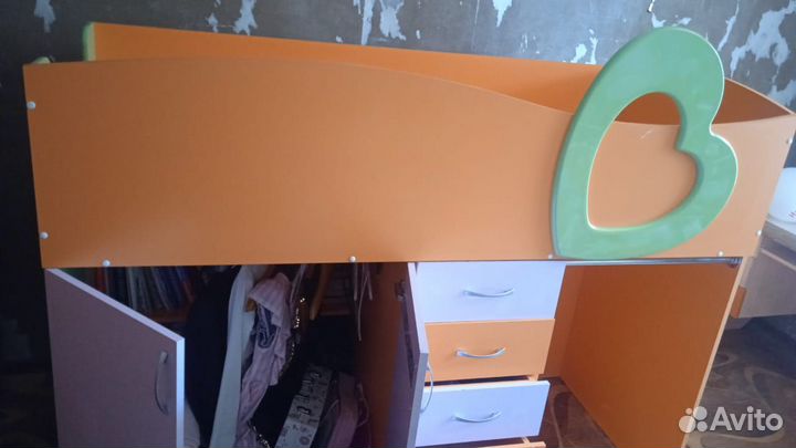 Детская кроватка