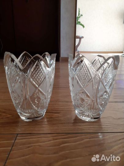 Хрустальная ваза
