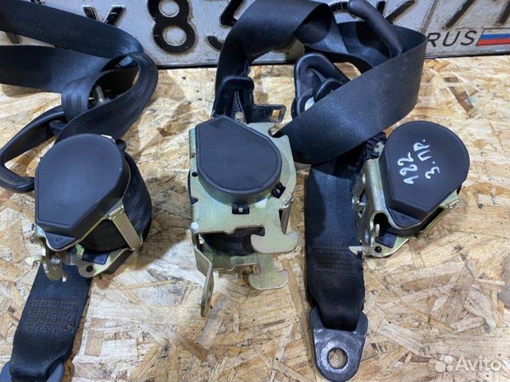 Ремень безопасности задний Peugeot 307 SW 2004