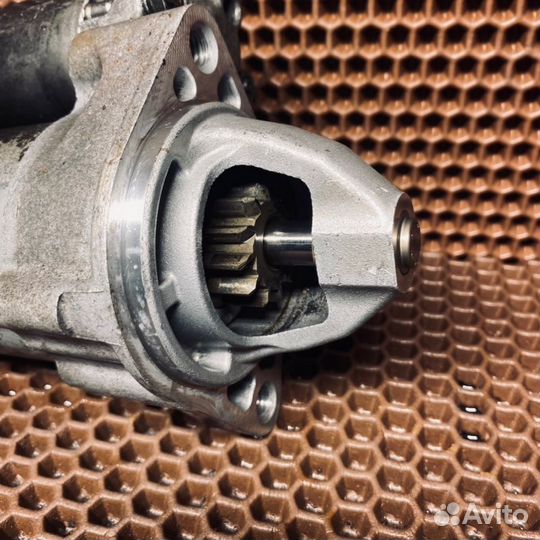 Стартер Mercedes-Benz E-Class W207 651.911 2009