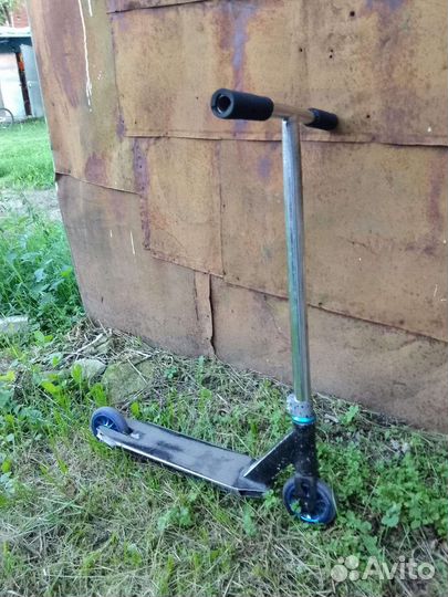 Трюковой самокат