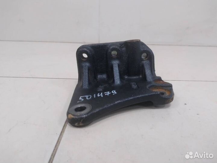 Кронштейн двигателя правый Mitsubishi Outlander GF