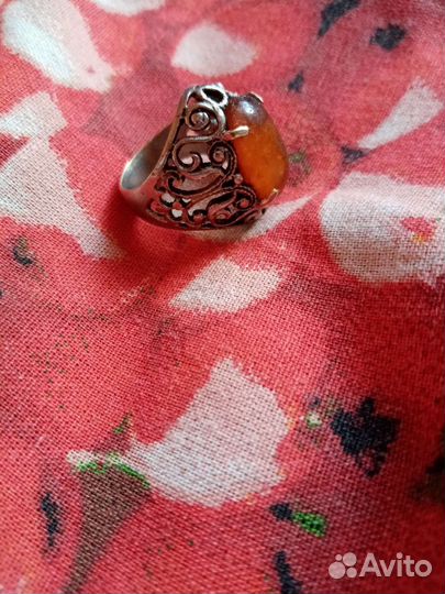 Кольцо с янтарем СССР