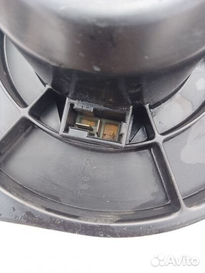 Моторчик печки Nissan