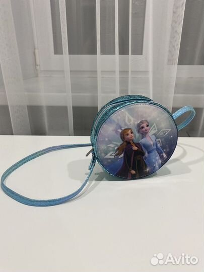 Продам детскую сумочку нм состояние новой