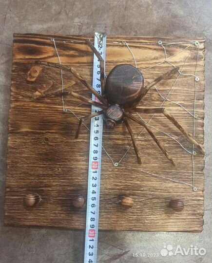 Ключница настенная из дерева