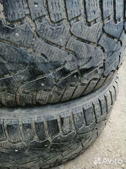 Pirelli Ice Zero 265/65 R17
