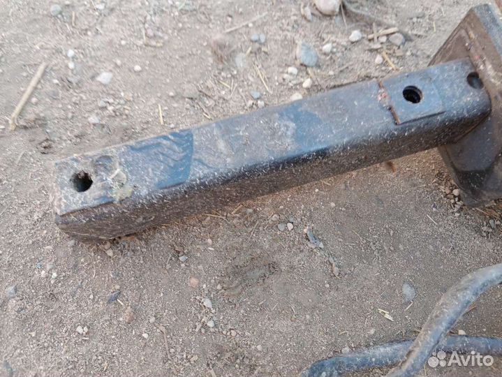 Фаркоп Audi A4 B5 (S4,RS4) 1.6 Бензин