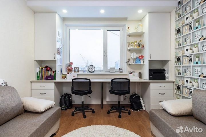 Рабочая зона в детскую