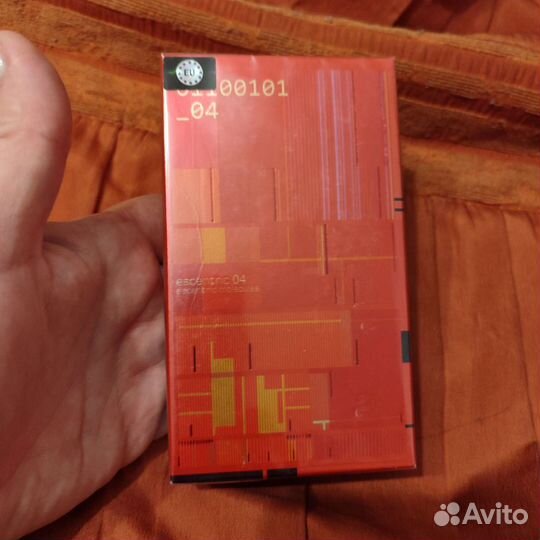 Духи молекула 04