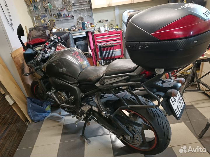 Yamaha FZ1