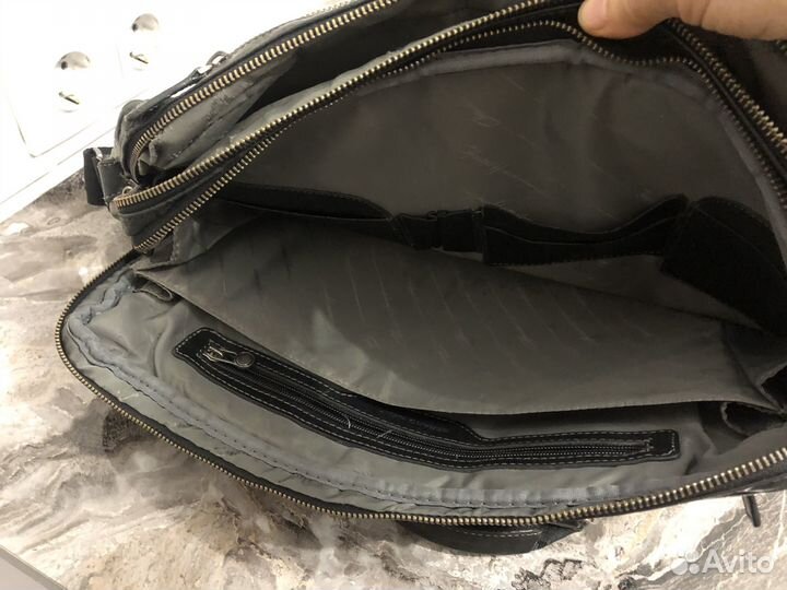 Кожаная сумка для ноутбука