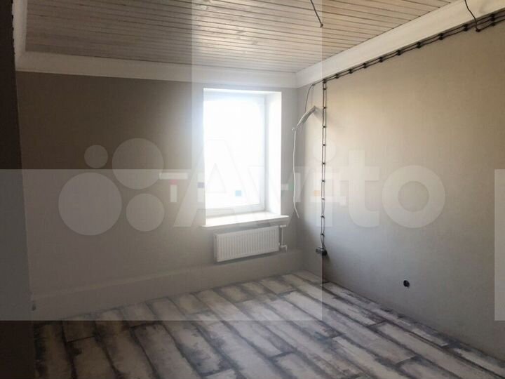 Продам офисное помещение, 225.7 м²