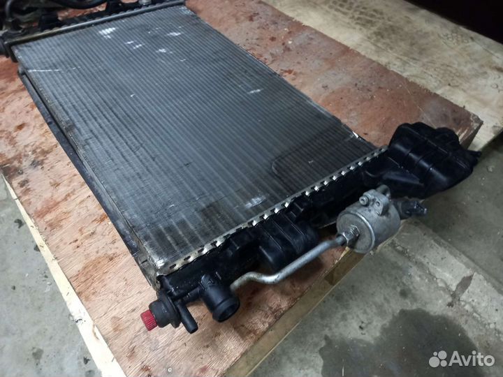 Радиатор Mercedes-Benz a-class w168