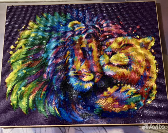 Алмазная вышивка / готовая алмазная мозаика