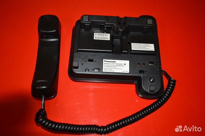 Телефон Panasonic KX-TS2352 новый
