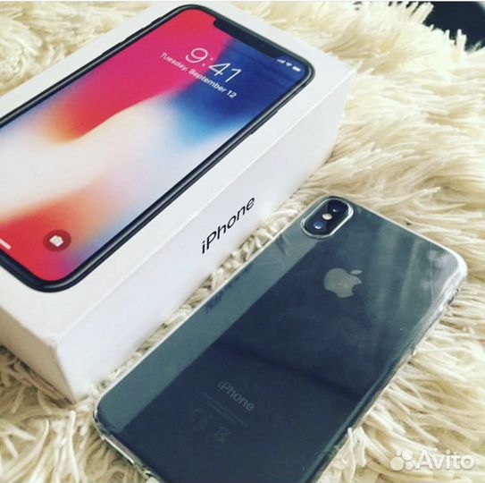 iPhone X, 64 ГБ