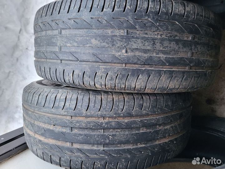 Bridgestone Turanza T001 225/60 R16 98