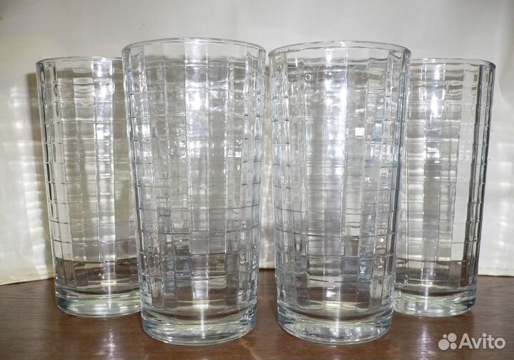 Стаканы