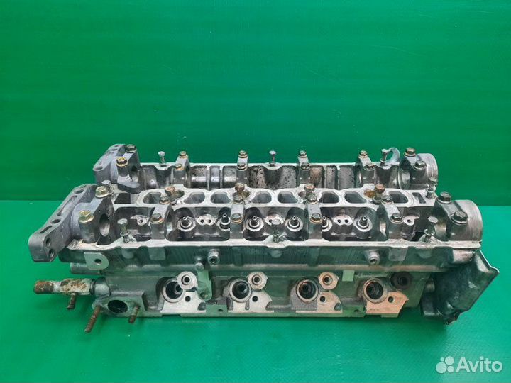 Головка блока цилиндров Mitsubishi Carisma 4G93